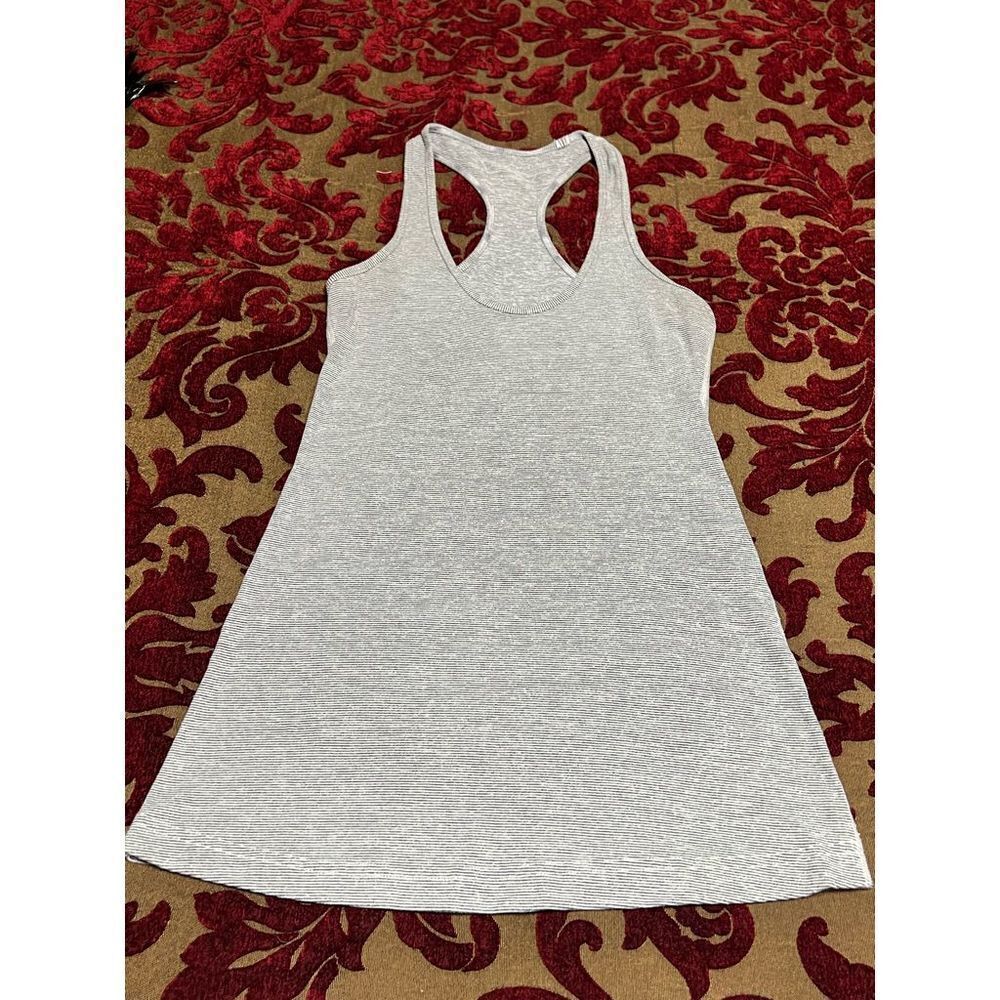 Lululemon Racerback Tank top Size small